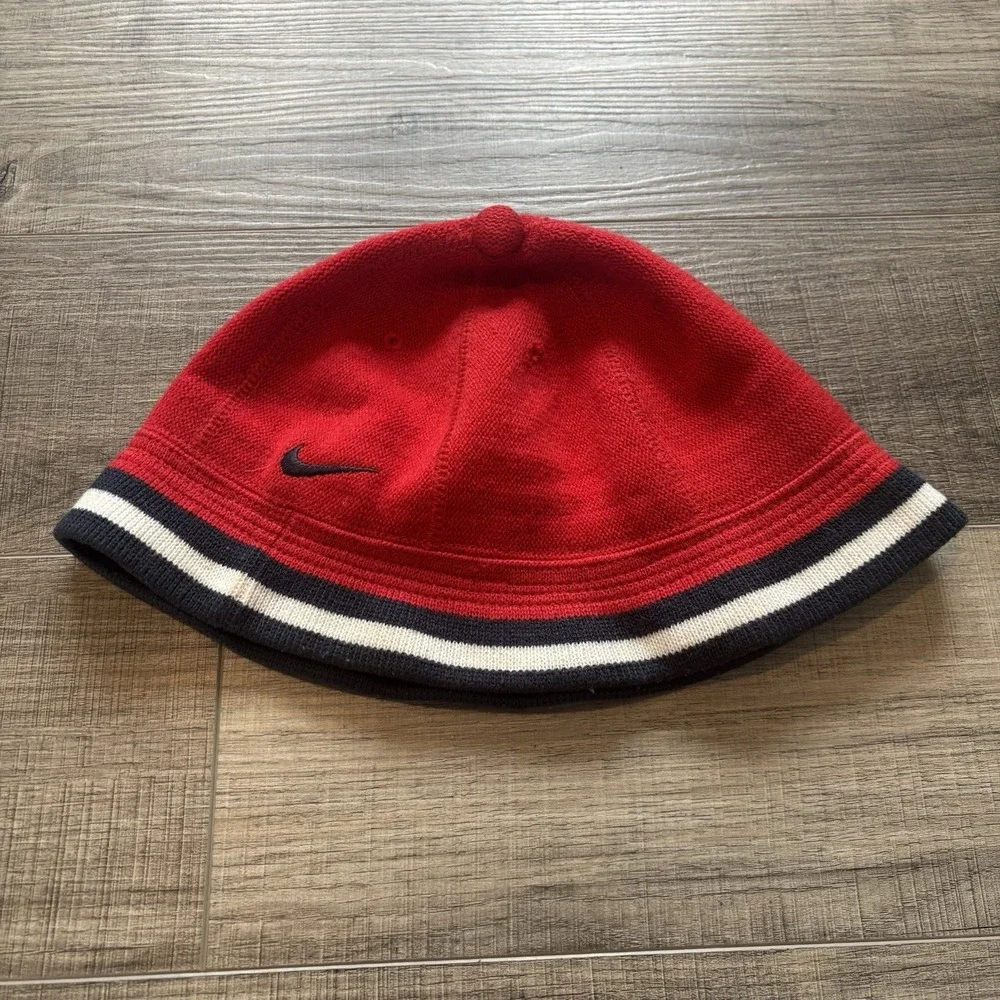 Vintage Y2K Nike Los Angeles Clippers Bucket Hat L/XL 83R Red